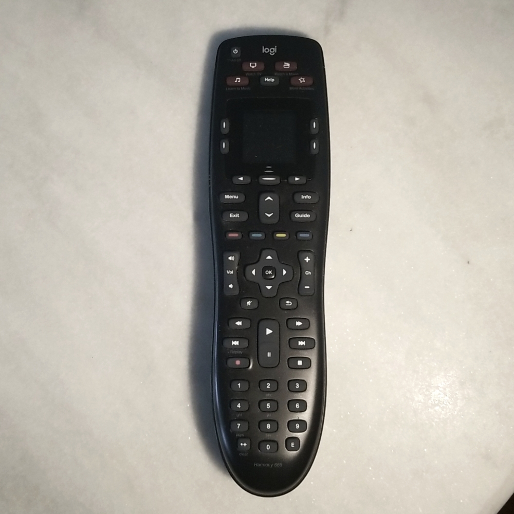 Logi Harmony 665 Remote Control